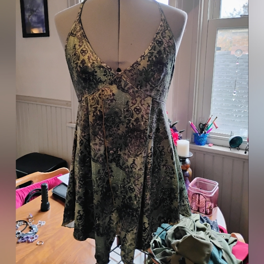 Floral Green Women's Halter Top